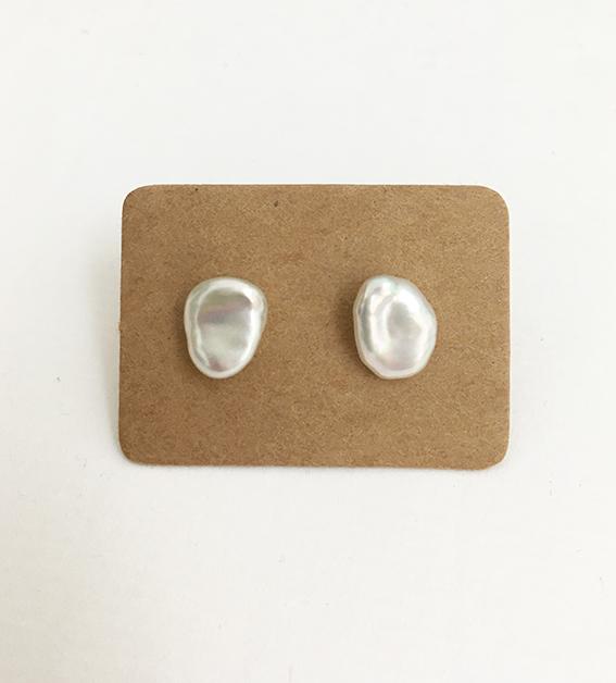 White Keshi Pearls Studs 6mm